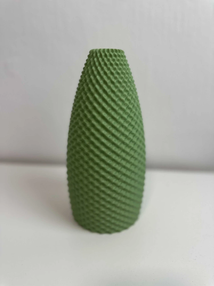 3D tištěná váza SISKA – moderní dekorace s jedinečným texturovaným vzorem