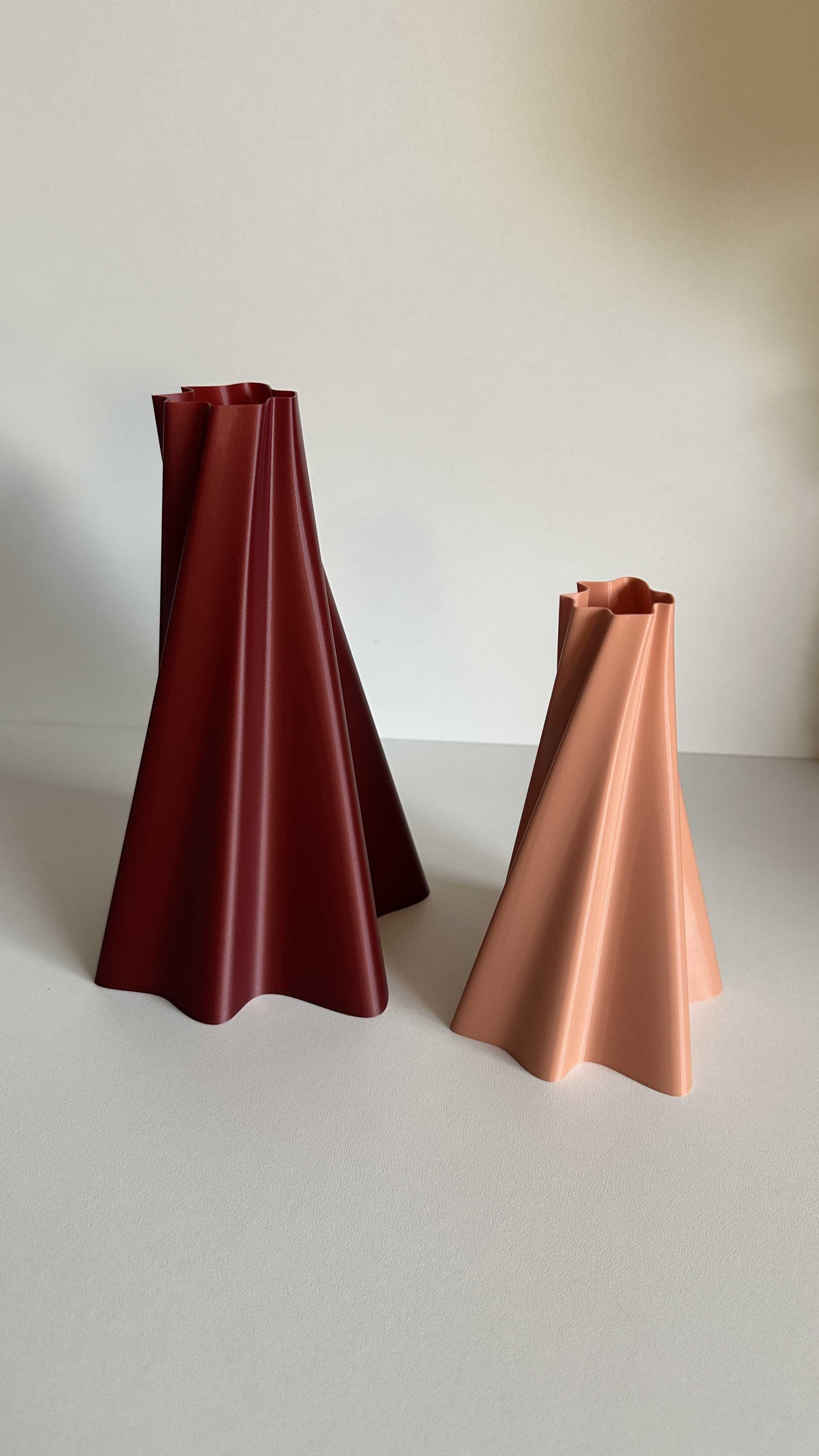 VARYX – moderní designová váza na květiny