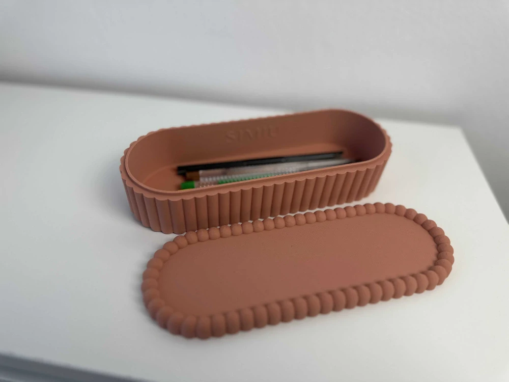 Stylový úložný box na psací potřeby