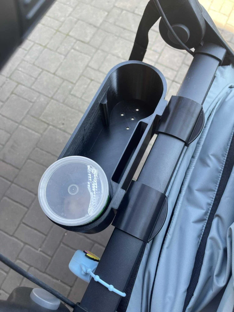 Multifunkční držák na pití pro kočárky Thule